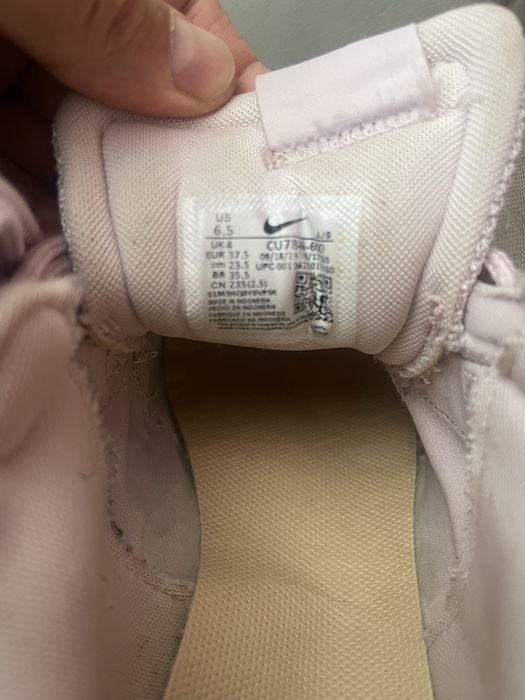 Кросовки жіночі Nike air max Verona розмір 37,5