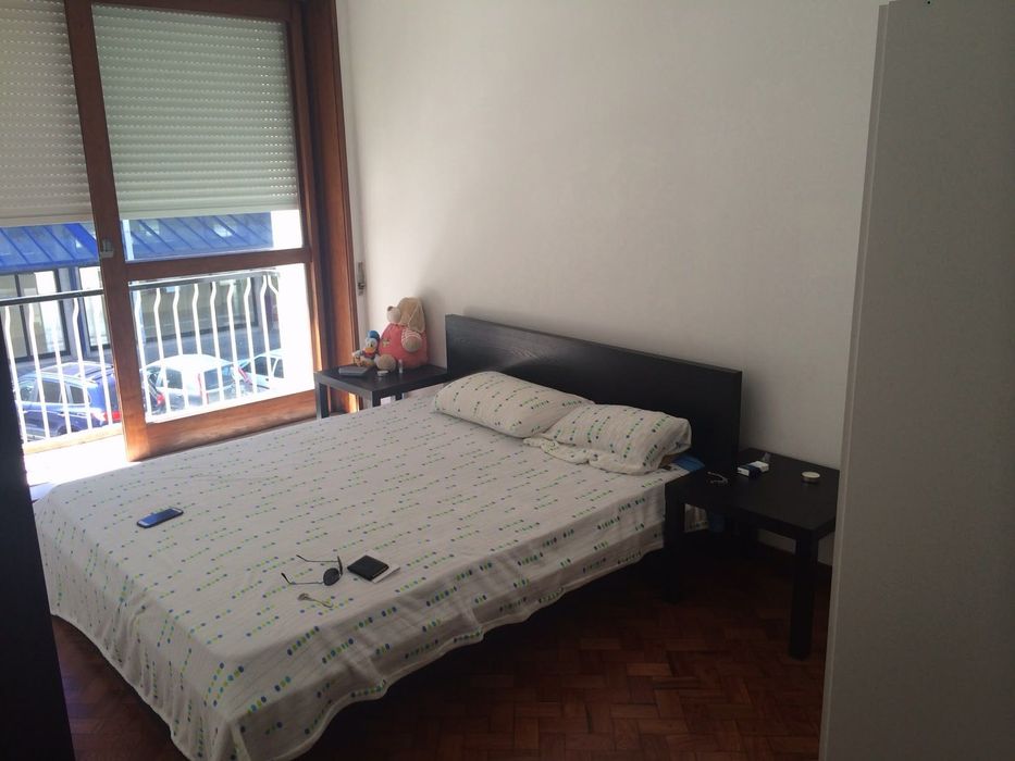 Quarto estudante em T4 ou T4 completo