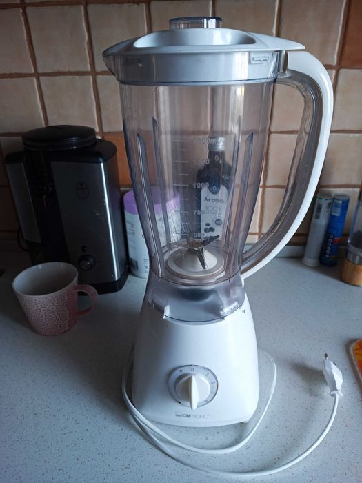 Blender kielichowy Clatronic