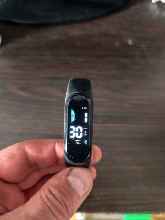 Продам  годинник