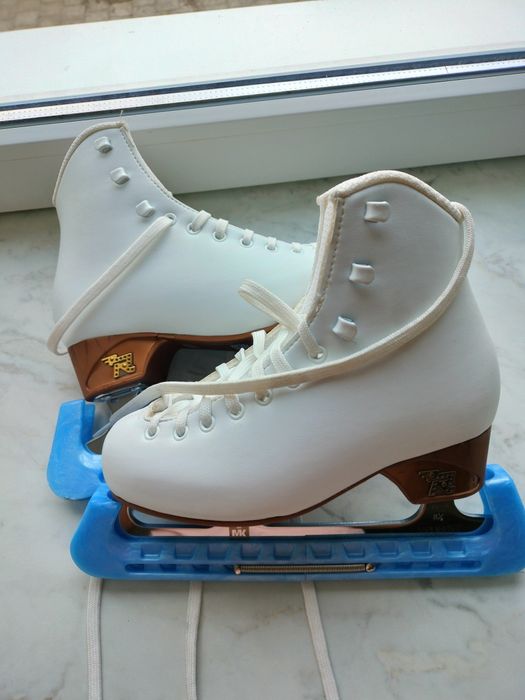 Łyżwy figurowe rozmiar 22