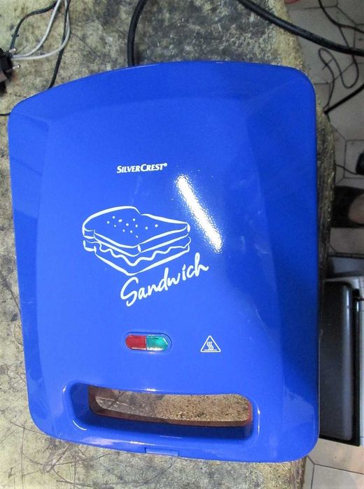 sandwicheira (4 tostas) / outros domésticos