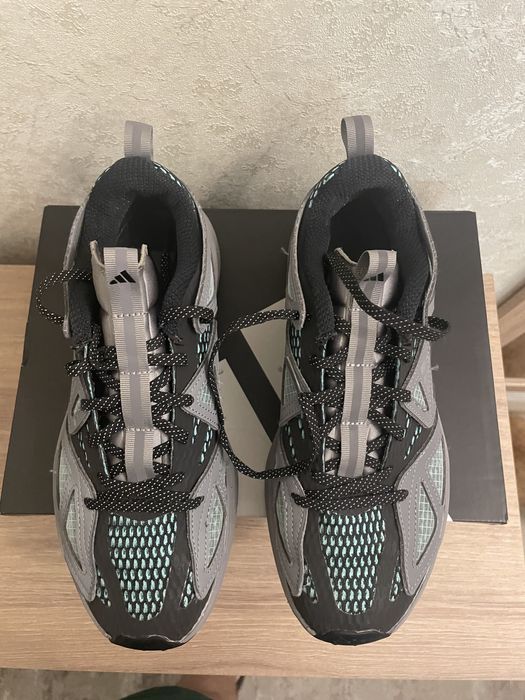 Продам Кросівки Addidas (нормальний стан)