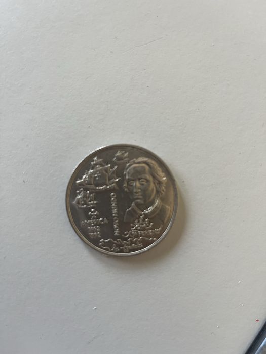 Moeda 200$00 - América Novo Mundo de 1992