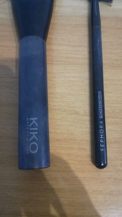 Benefit pincel pó e Sephora escova sobrancelhas e pestanas