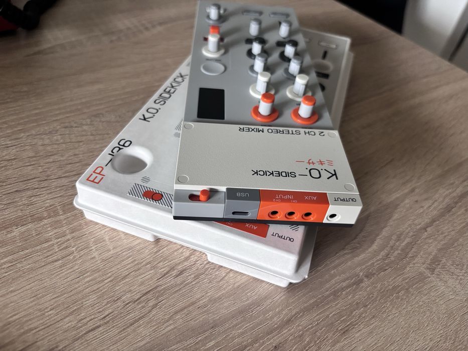 K.O Sidekick mixer Teenage Engineering