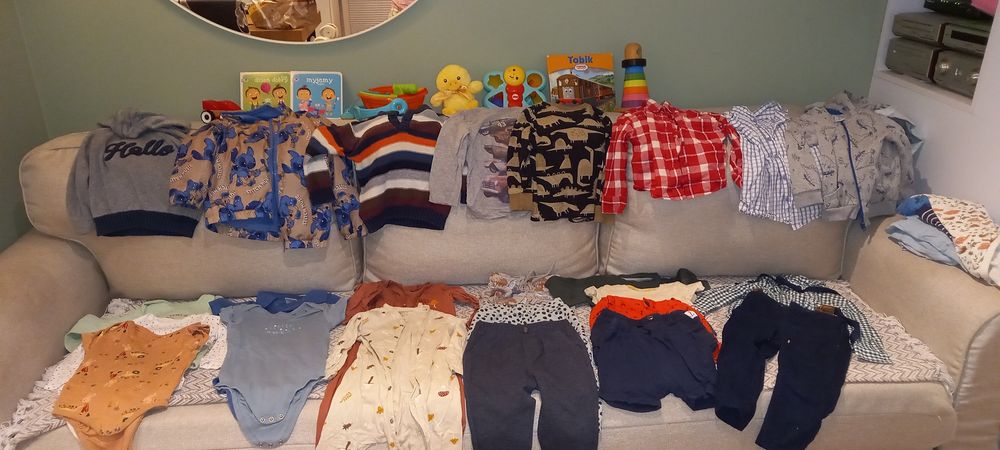 Paka ubranek r.92 + zabawki,książeczki+gratisy