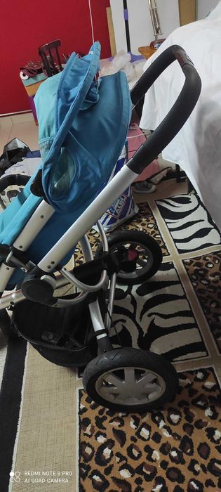 Carrinho Quinny , Ovo e Isofix em excelente estado