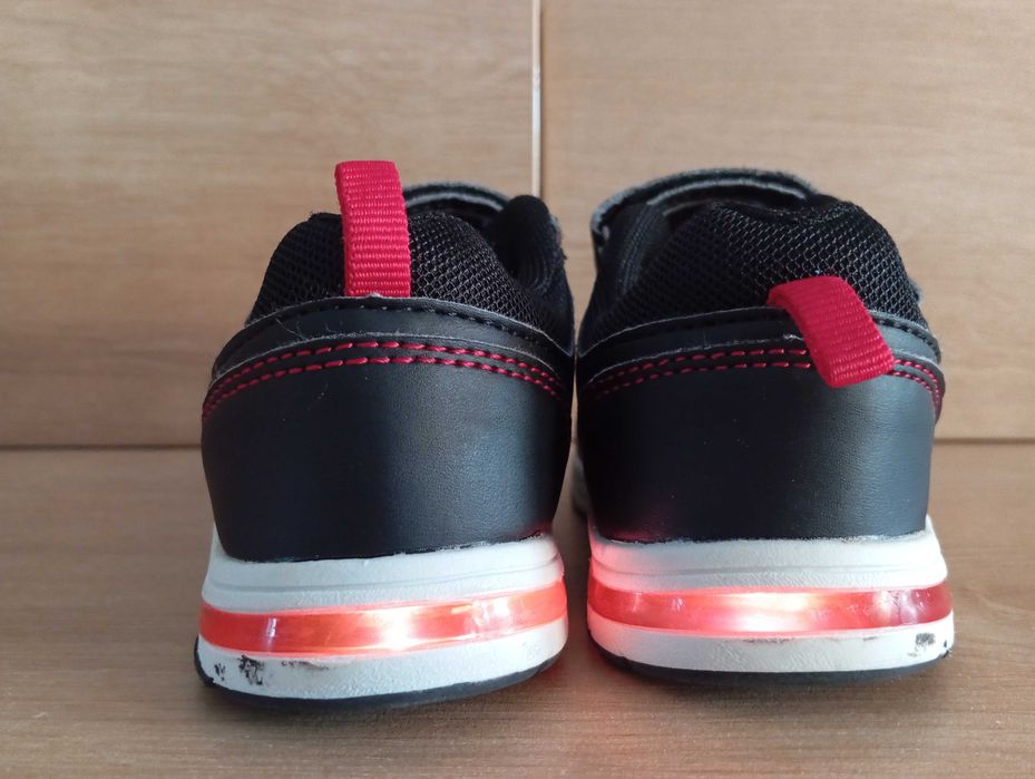 LUPILU Świecące Buty dziecięce rozm 25 16cm