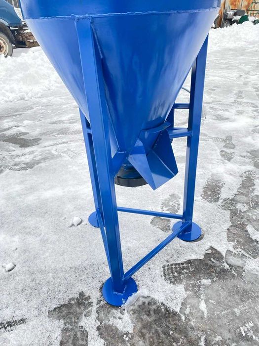 Змішувач шнековий, кормосмеситель, змішувач корму горизонтальний