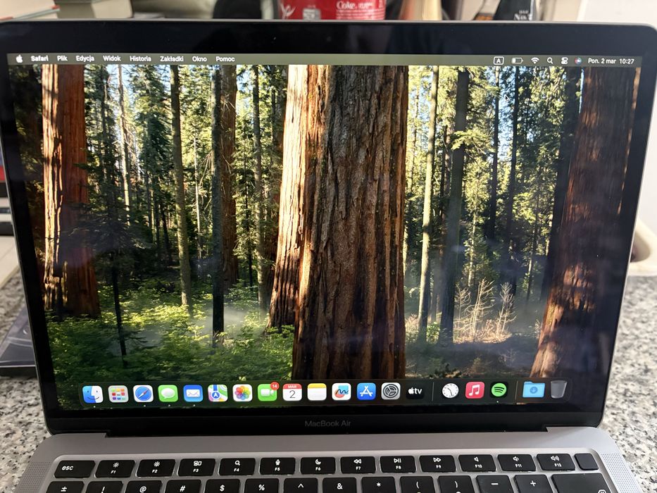 Macbook Air M1 8/256gb