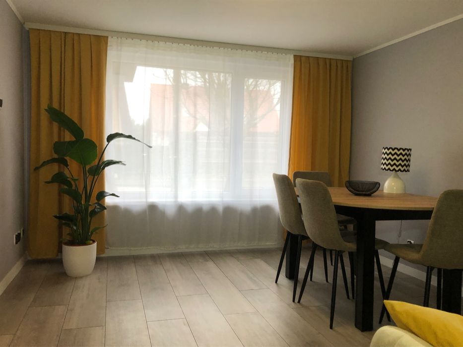 Dom bliźniak z ogrodem i garażem , bez pośredników