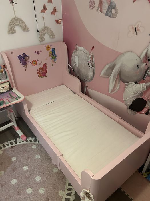 Lóżeczko dziewczęce