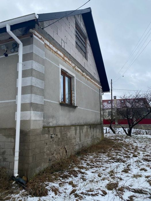 Продам будинок в селі Підлісці
