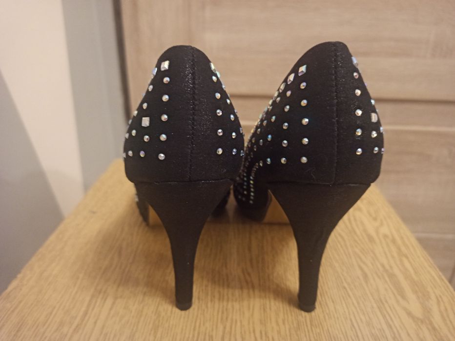 Buty damskie szpilki Nowe czarne wyjściowe okazjonalne rozmiar 38