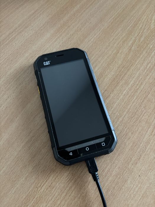 Telefon CAT S30 stan dobry
