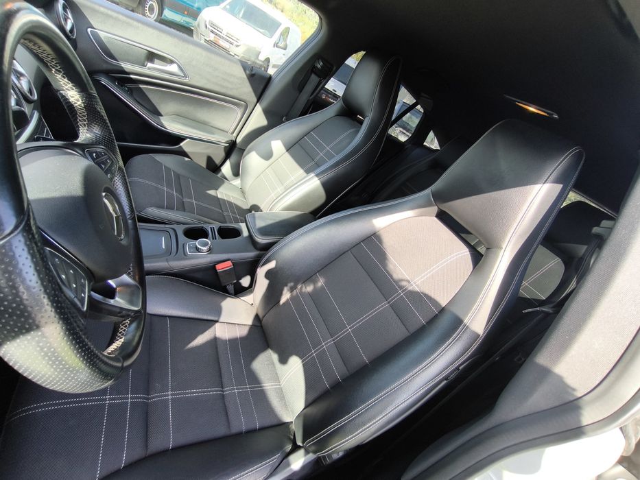 Mercedes CLA  200