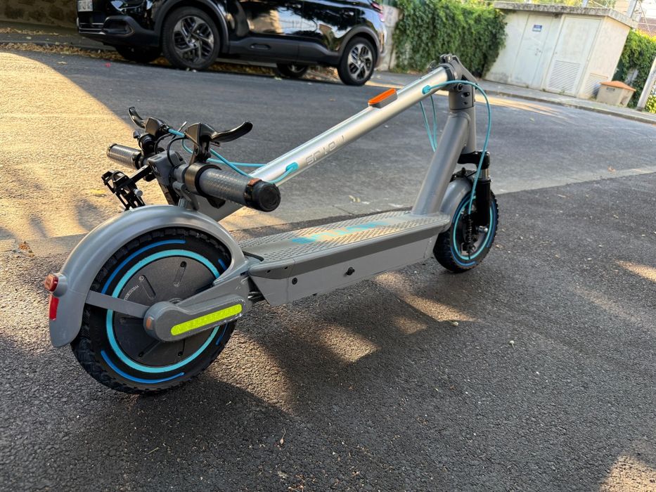 Електросамокат  MOTUS-SCOOTY 10 PLUS