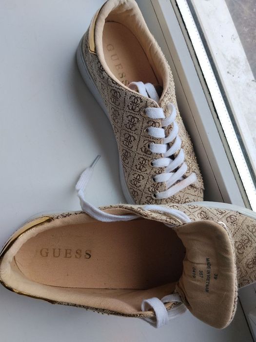 Кеды/Сникерсы Guess
