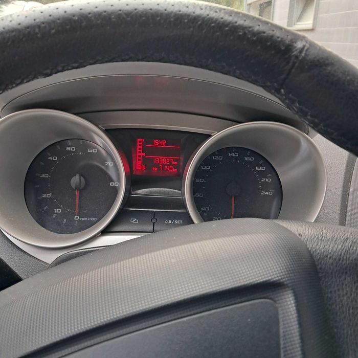 Carro em bom estado e economico