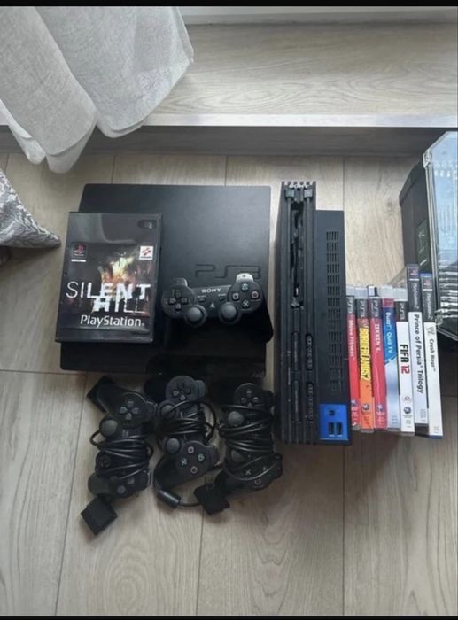 Playstation 3 + Playstation 2 + akcesoria