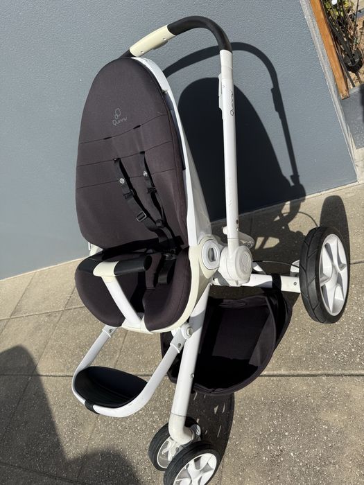 Carrinho Quinny e cadeira de passeio