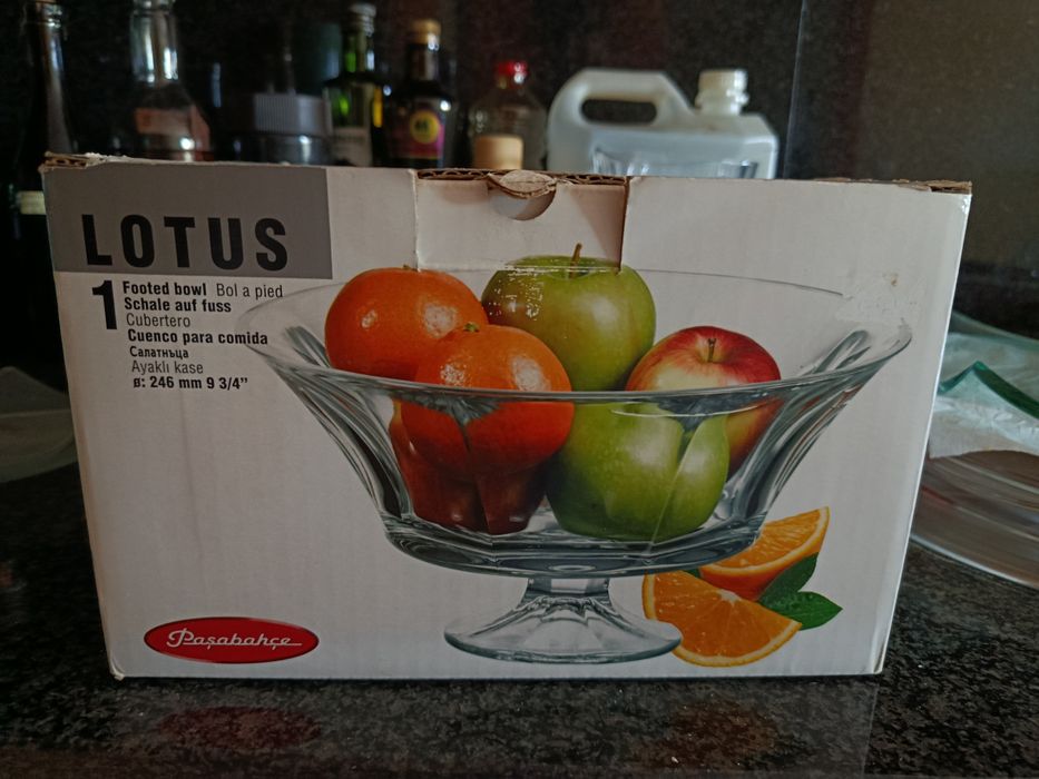 Taça de fruta de vidro