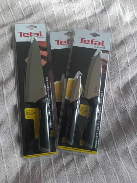 Komplet noży w blistrze Tefal Essential 2 szt.