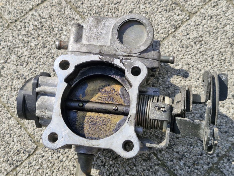 Przepustnica suzuki xl7