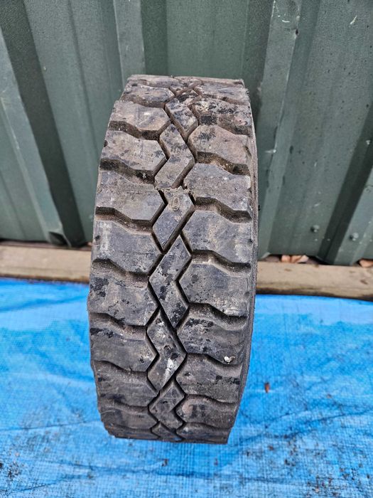 Koło Opona Mono Matic 5.00 5,00 - R 8 Pełne 5.00-8 Nalewka Mono-Matic