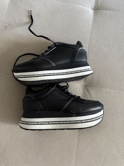 Шкіряні кросівки Karl Lagerfeld VELOCITA MAX