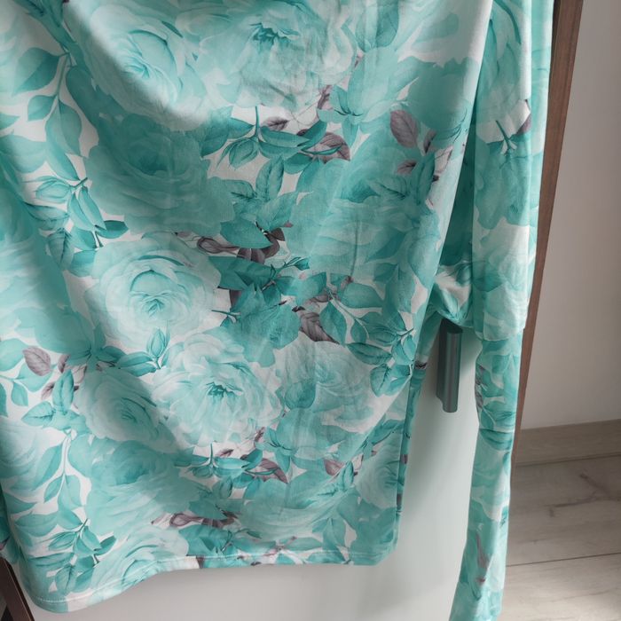 Bluzka kimono nowa piekny dekolt SM