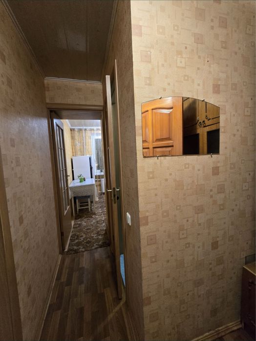 Здам подобово 1 кімнатну квартиру в районі Сєдова, звітна документація