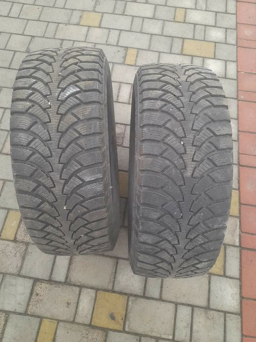 Продаються шини зимові