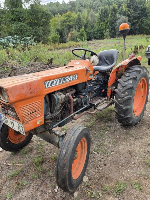 Trator kubota 25 cv