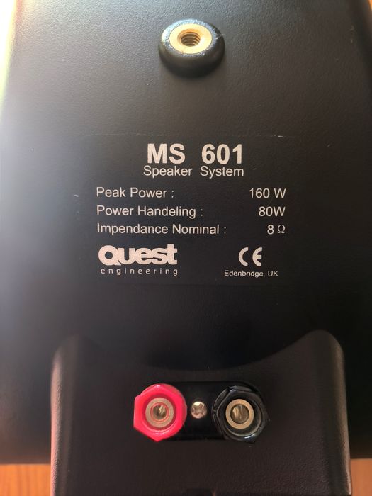 Monitores Passivos Weatherproof Quest Audio  MS 601