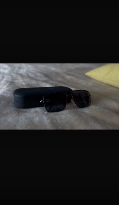 Óculos de sol- Tommy Hilfiger