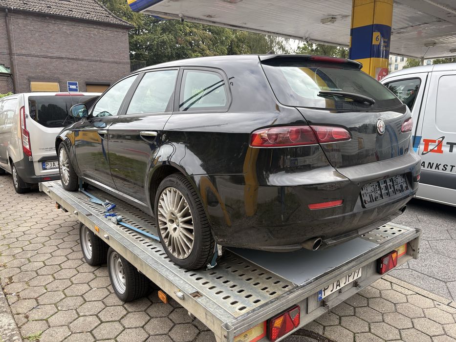 Alfa Romeo 159 2.2 jts kolor 601 ksenon skóra alufelgi 17