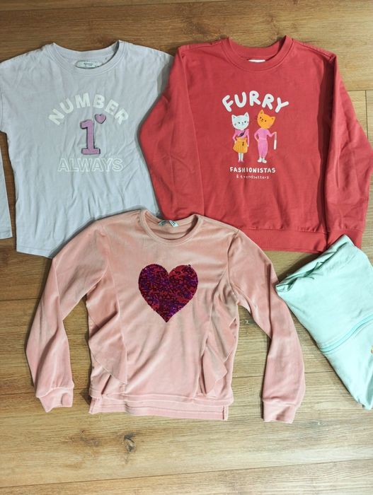 Zestaw bluzy dla dziewczynki(firmowe) -140+gratis
