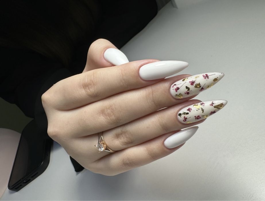 Манікюр/ педікюр /нарощування Троєщина