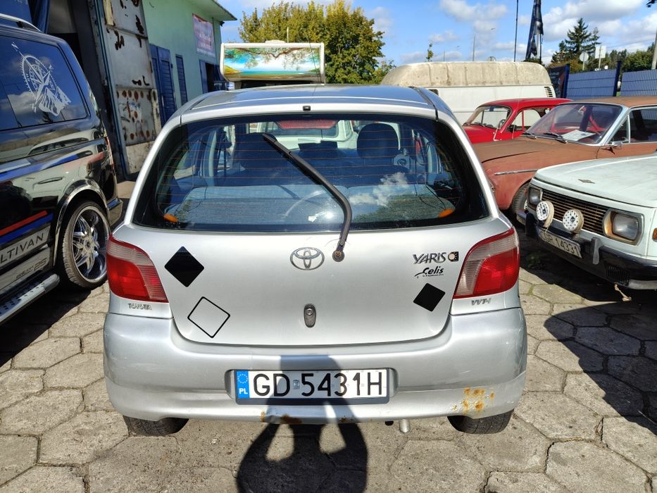 TOYOTA YARIS niezawodne auto opłaty sprawna