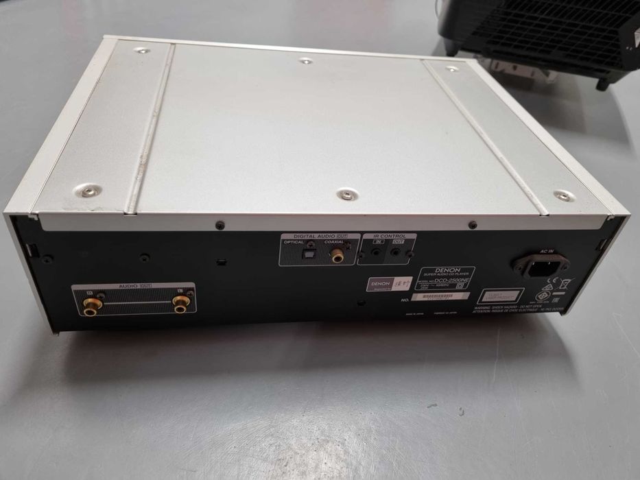 Odtwarzacz CD Denon DCD-2500