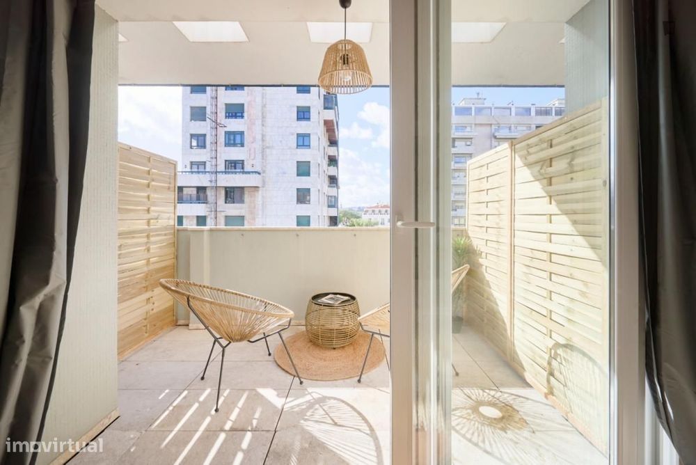 Quarto - localizado em Lapa Lisbon