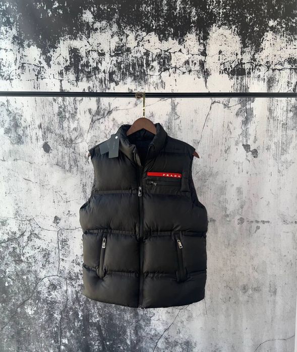 PRADA жилетка мужская черная белая унисекс пуховик