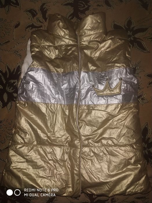 Жилетка утеплена осіння