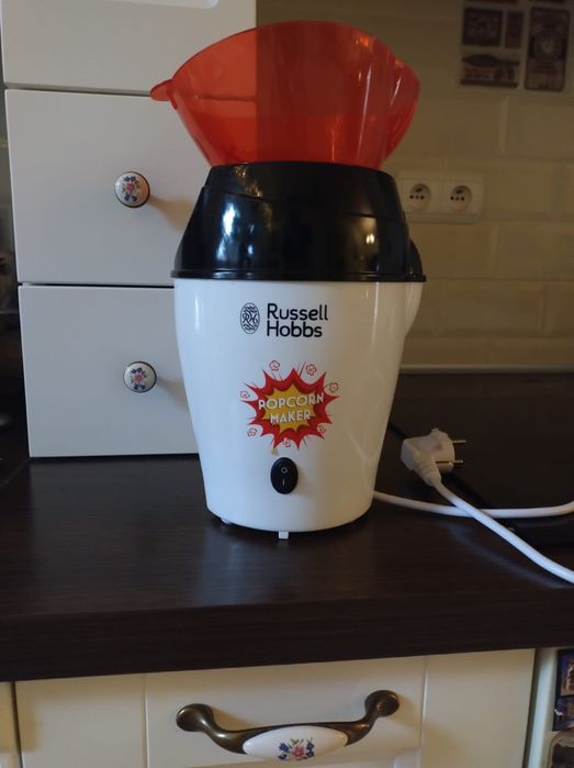 Maszynka do popcornu Russell Hobbs
