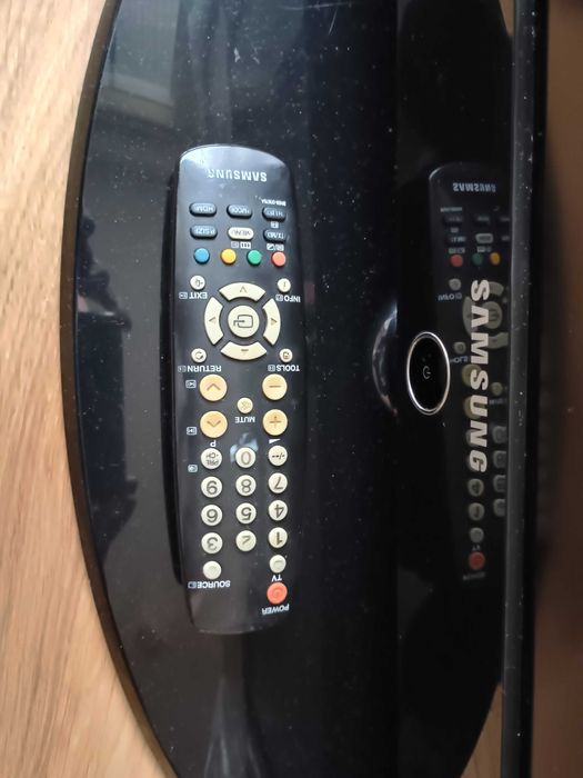Telewizor LCD Samsung 32 cali, LE32A330, Sprawny