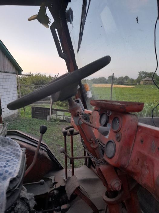 Продам трактор Т 16, на ходу