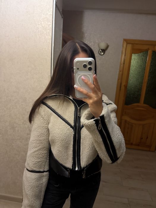 Продаю жіночу дублянку,тепла осінь