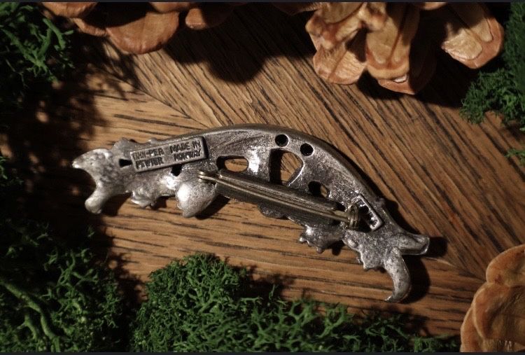 Oryginalna norweska przypinka EDDA / broszka / ozdoba w stylu wikingów